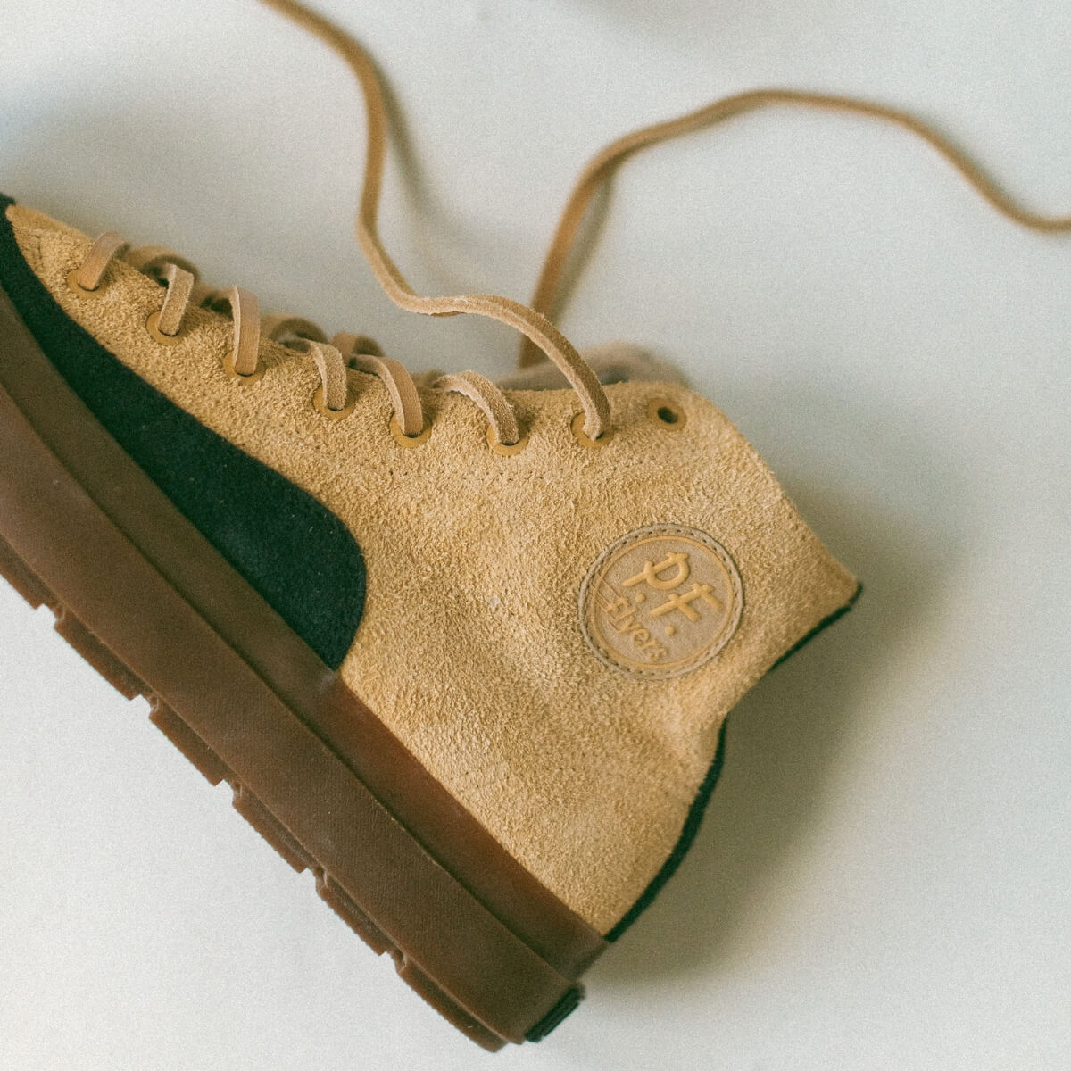 Grounder High-Top Wheat/Gum