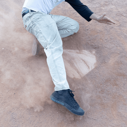 1993 Center RFJH High-Top Black/Black