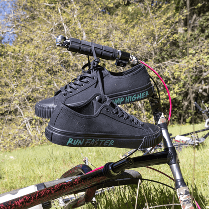 1993 Center RFJH Low-Top Black/Black